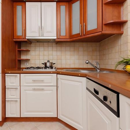 Family Apartment Bogatynska Bemowo By Noclegi Renters Varsó Kültér fotó