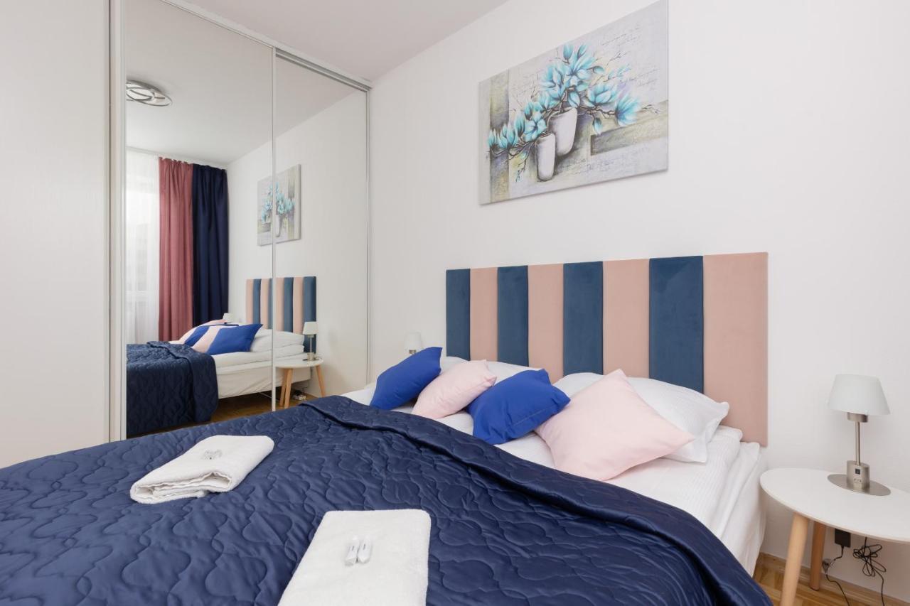 Family Apartment Bogatynska Bemowo By Noclegi Renters Varsó Kültér fotó