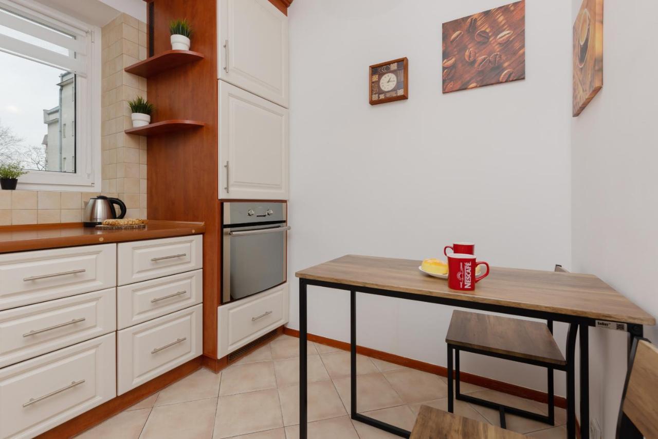 Family Apartment Bogatynska Bemowo By Noclegi Renters Varsó Kültér fotó